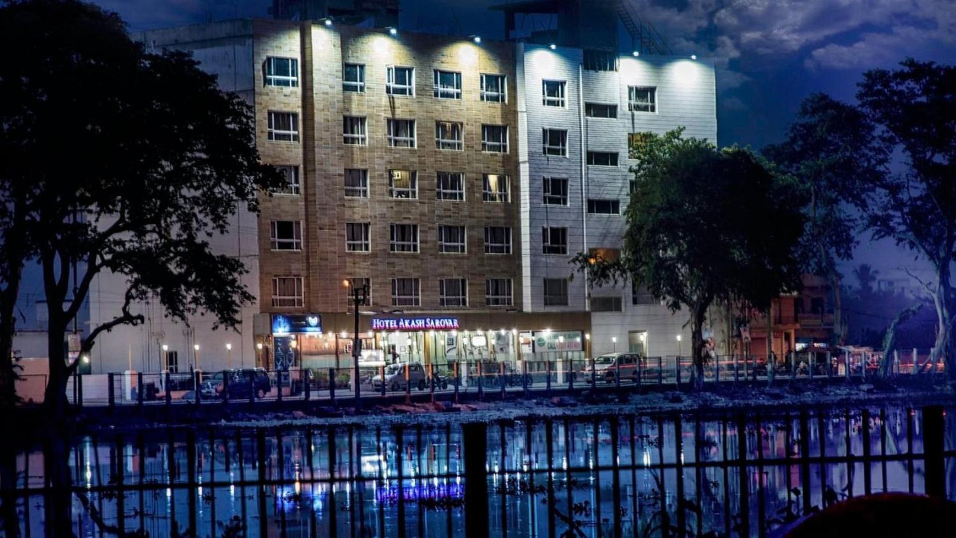 Hotel Akash Sarovar Пурулія Екстер'єр фото