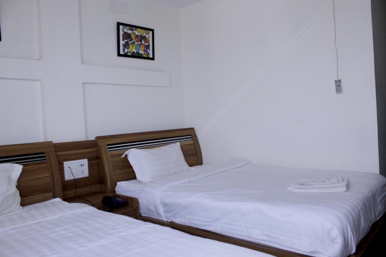 Hotel Akash Sarovar Пурулія Номер фото