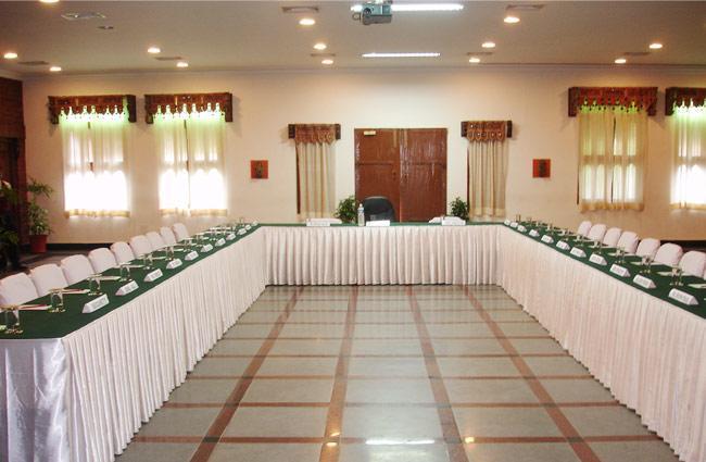 Hotel Akash Sarovar Пурулія Екстер'єр фото