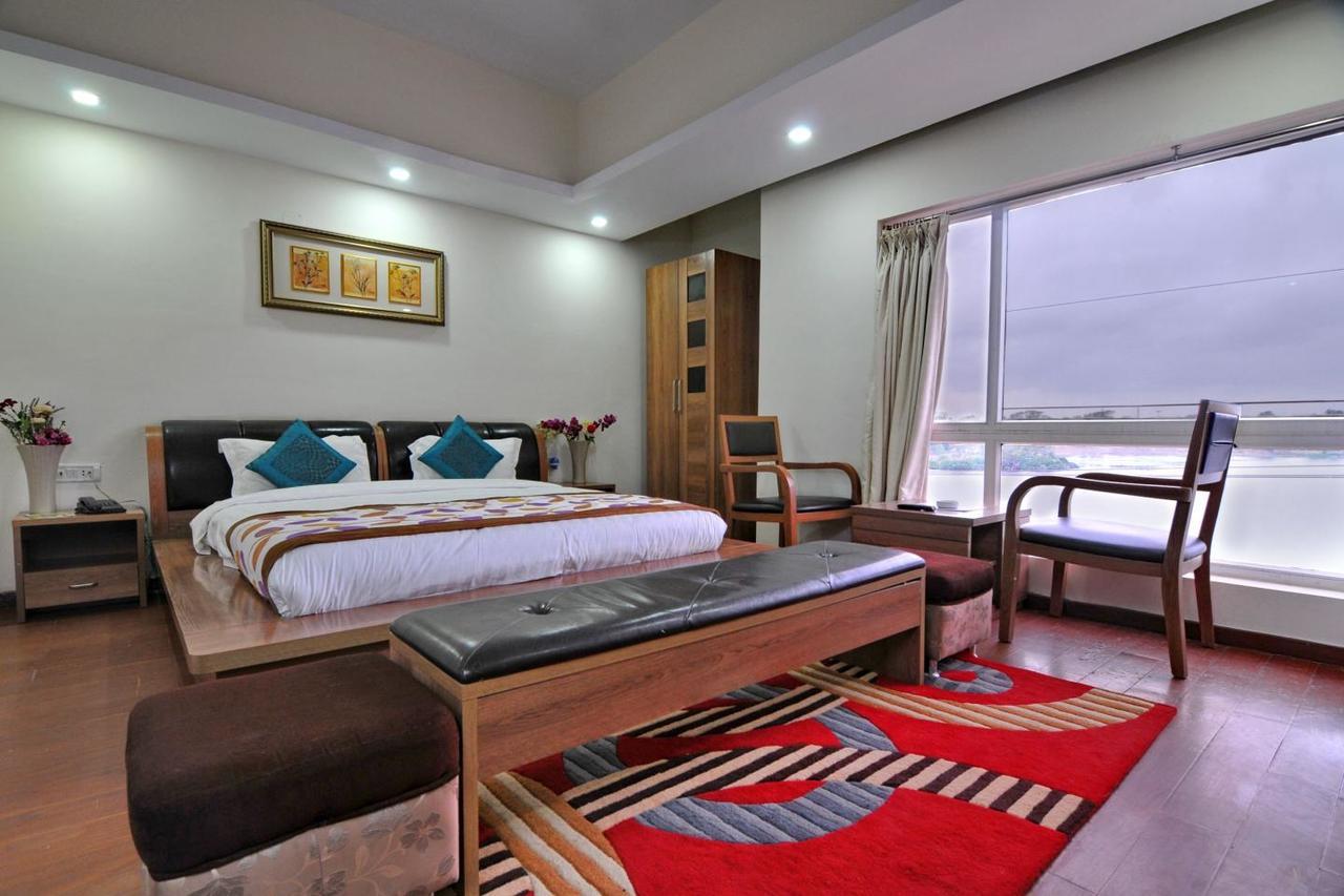 Hotel Akash Sarovar Пурулія Екстер'єр фото